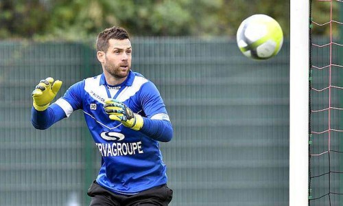 Denis Petric visé pour remplacer Maxime Dupé