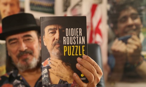 Didier Roustan nous propose avec "Puzzle" son voyage dans le monde du football